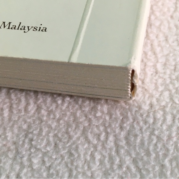 🐇 “Guess How Much I Love You” Board Book 🐇 - Picture 11 of 15